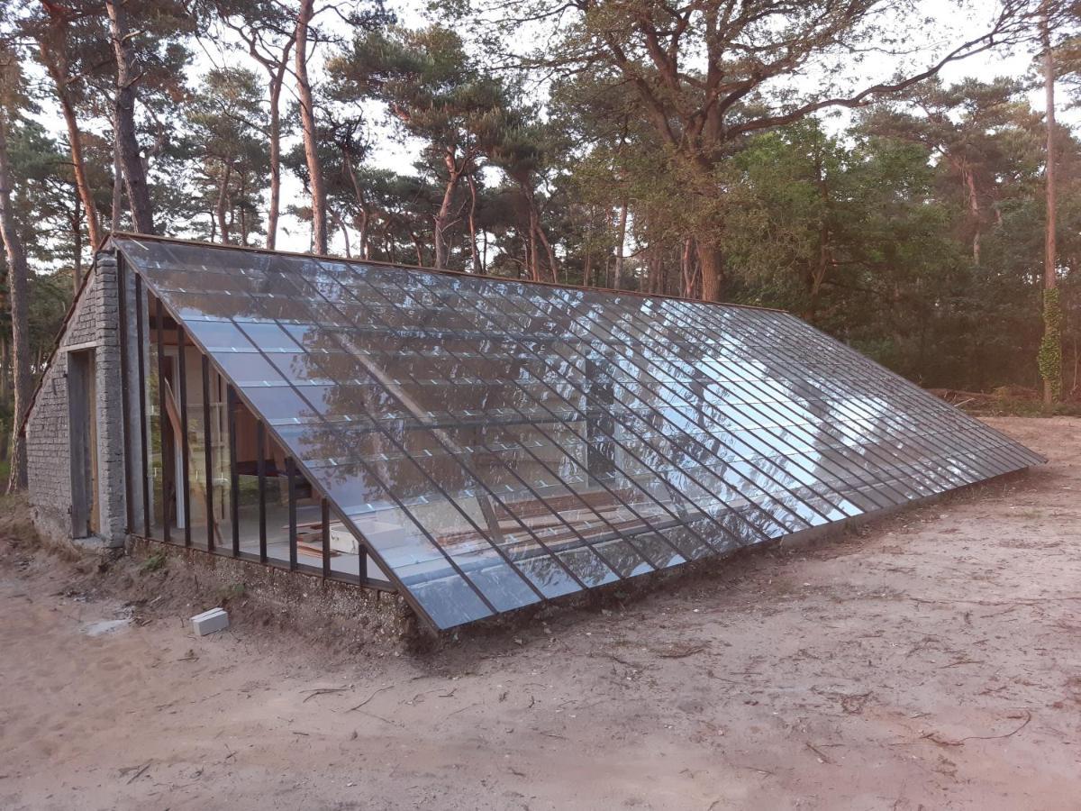 Natuurslaapkamer De Zaadeest Boskamer Lomm エクステリア 写真