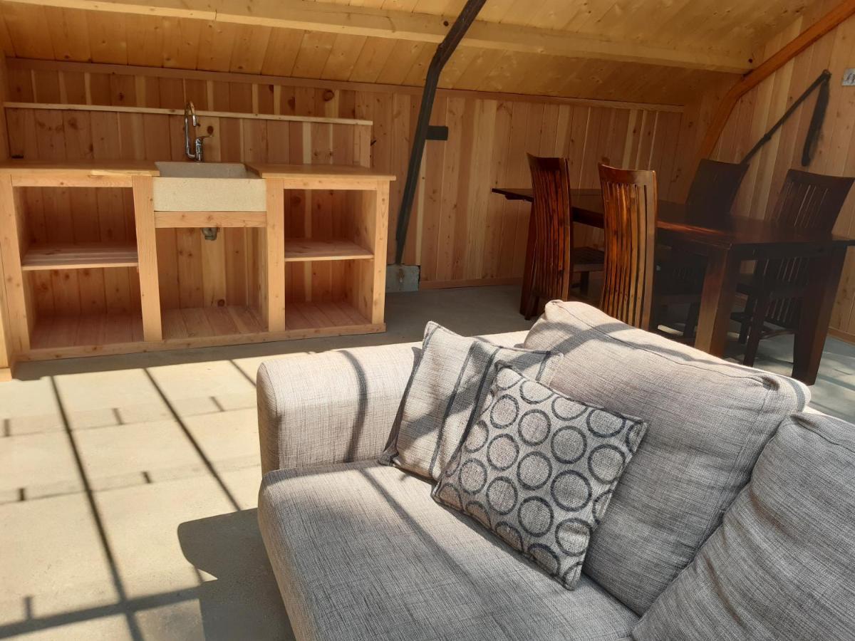Natuurslaapkamer De Zaadeest Boskamer Lomm エクステリア 写真
