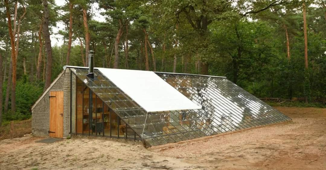 Natuurslaapkamer De Zaadeest Boskamer Lomm エクステリア 写真
